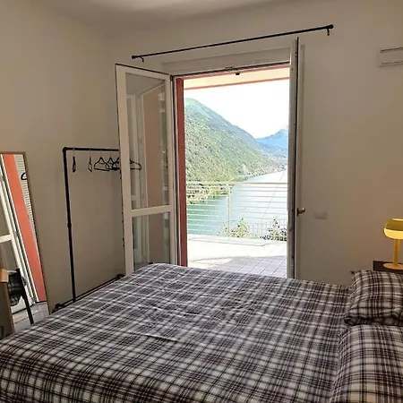 Aurora's View Apartment Argegno